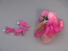 他の写真2: バラ花髪飾り 花びらさがり付き ピンク