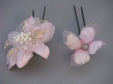 他の写真3: [着物・成人式・袴・卒業式・結婚式・ウェディング]花髪飾り パールさがり付き ピンク&ホワイト/白