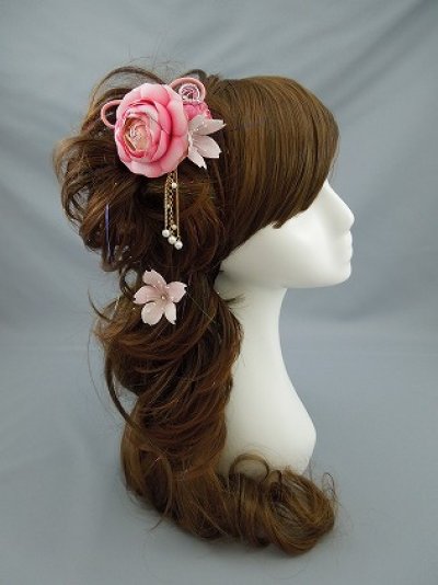 画像1: 髪飾り 着物 成人式 振袖 袴 卒業式 結婚式 七五三 バラ 桜 つまみ細工 花 髪飾り さがり付き ピンク