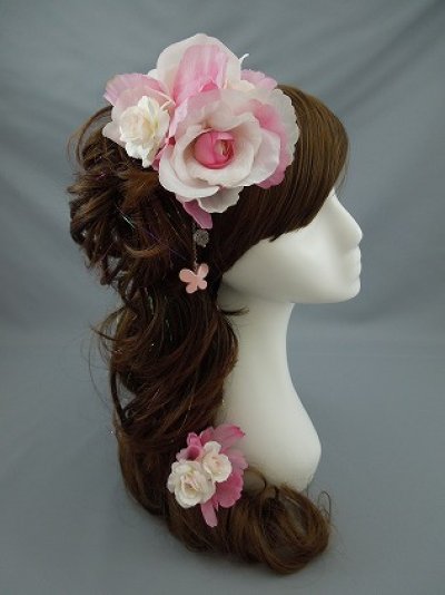 画像1: [着物・袴・卒業式・結婚式・ウェディング]バラ髪飾り 蝶々チャームさがり付き ピンク&ホワイト