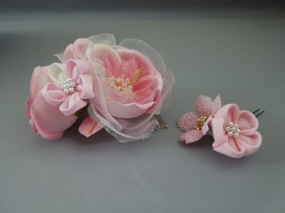 画像3: 髪飾り 着物 成人式 振袖 袴 卒業式 結婚式 七五三 バラ 桜 つまみ細工 花 髪飾り ピンク ホワイト