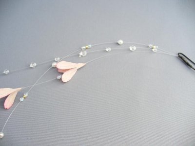 画像3: 髪飾り 着物 成人式 振袖 袴 卒業式 結婚式 七五三 花びら 花 さがり ピン ライト ピンク