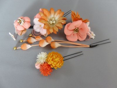 画像3: 髪飾り 着物 成人式 振袖 袴 卒業式 結婚式 七五三 ちりめん つまみ細工 花 デイジー マム 小花髪飾り オレンジ ピンク 5点セット