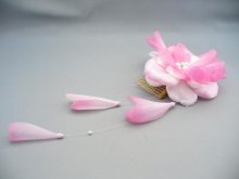他の写真1: [着物・成人式・袴・卒業式・結婚式・ウェディング・パーティー]花髪飾り　花さがり付き　ピンク