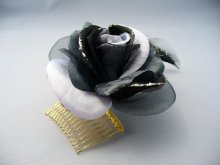 他の写真1: [着物・成人式・袴・卒業式・結婚式・ウェディング・パーティー]バラ髪飾り ブラック/黒&ライトパープル/薄紫
