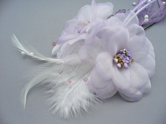髪飾り 着物 成人式 振袖 袴 卒業式 結婚式 七五三 花 髪飾り 羽 レース さがり付き パープル 薄 紫 - フラワールームすみれ
