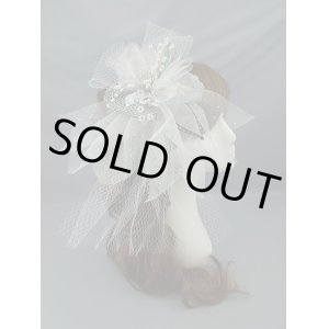画像: [着物・成人式・袴・卒業式・結婚式・ウェディング・パーティー]ロングチュール髪飾り　ホワイト/白・ブラック/黒&シルバーグレー