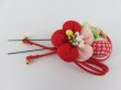 画像4: 髪飾り 着物 成人式 振袖 袴 卒業式 結婚式 七五三 ちりめん 小 花・.手毬ちりめん.マム花 髪飾り4点セットです。赤． ピンク.グリーン .クリーム素敵な色合いです。