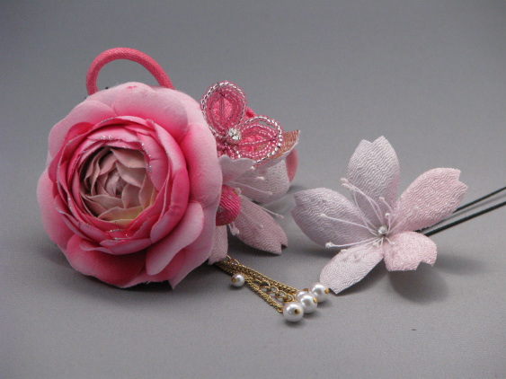 画像: バラ・桜&つまみ細工・花髪飾り さがり付き ピンク