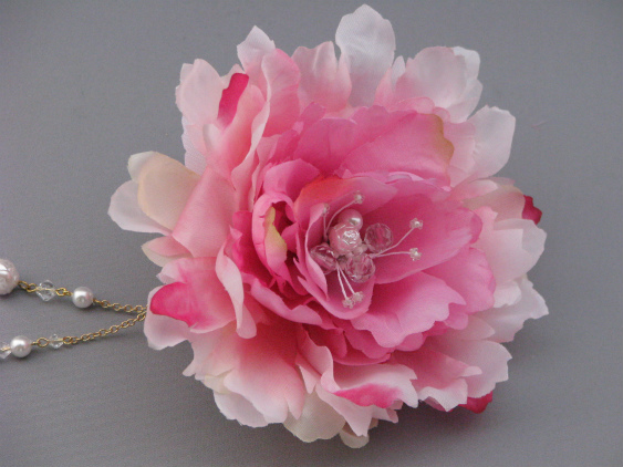 画像: [着物・成人式・袴・卒業式・結婚式・ウェディング]芍薬（しゃくやく）花髪飾り ピンク 