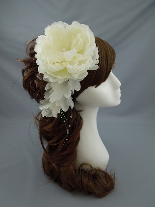 画像1: [着物・成人式・袴・卒業式・結婚式・ウェディング・パーティー]花髪飾り 花びらさがり付き ホワイト/白