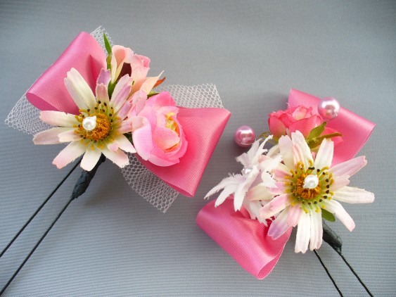画像: [着物・成人式・袴・卒業式・結婚式・ウェディング]サテンリボン・小花髪飾り ピンク