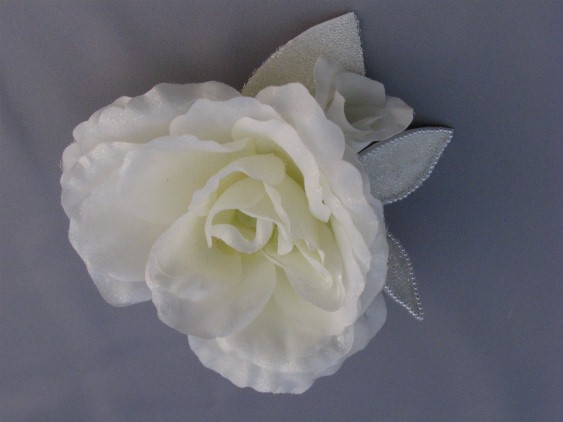 画像: ウェディングブーケ（ラウンドブーケ・造花）　バラ&パール花　ホワイト/白