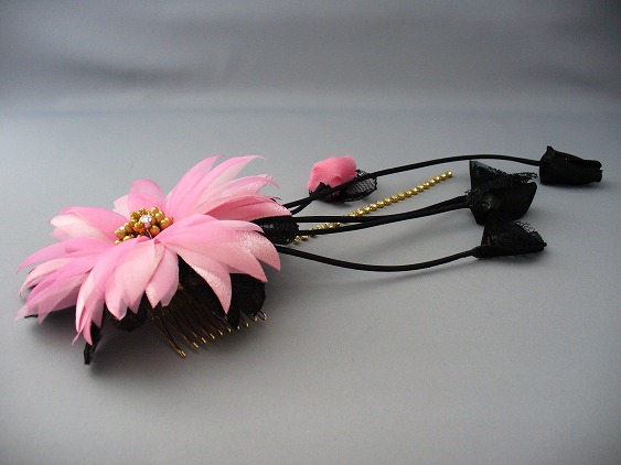 画像: [着物・成人式・袴・卒業式・結婚式・ウェディング・パーティー]花髪飾り さがり付き ブラック/黒＆ピンク