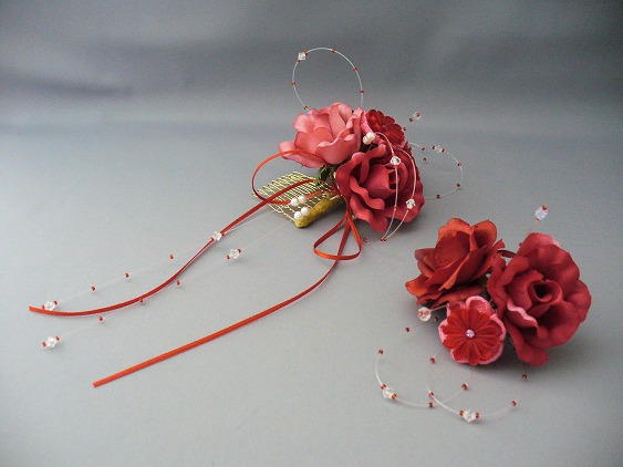 画像: バラ&つまみ細工・花髪飾り さがり付き　 レッド/赤&ピンク